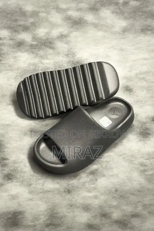 Premium Quality Men's Sabdal 1:1