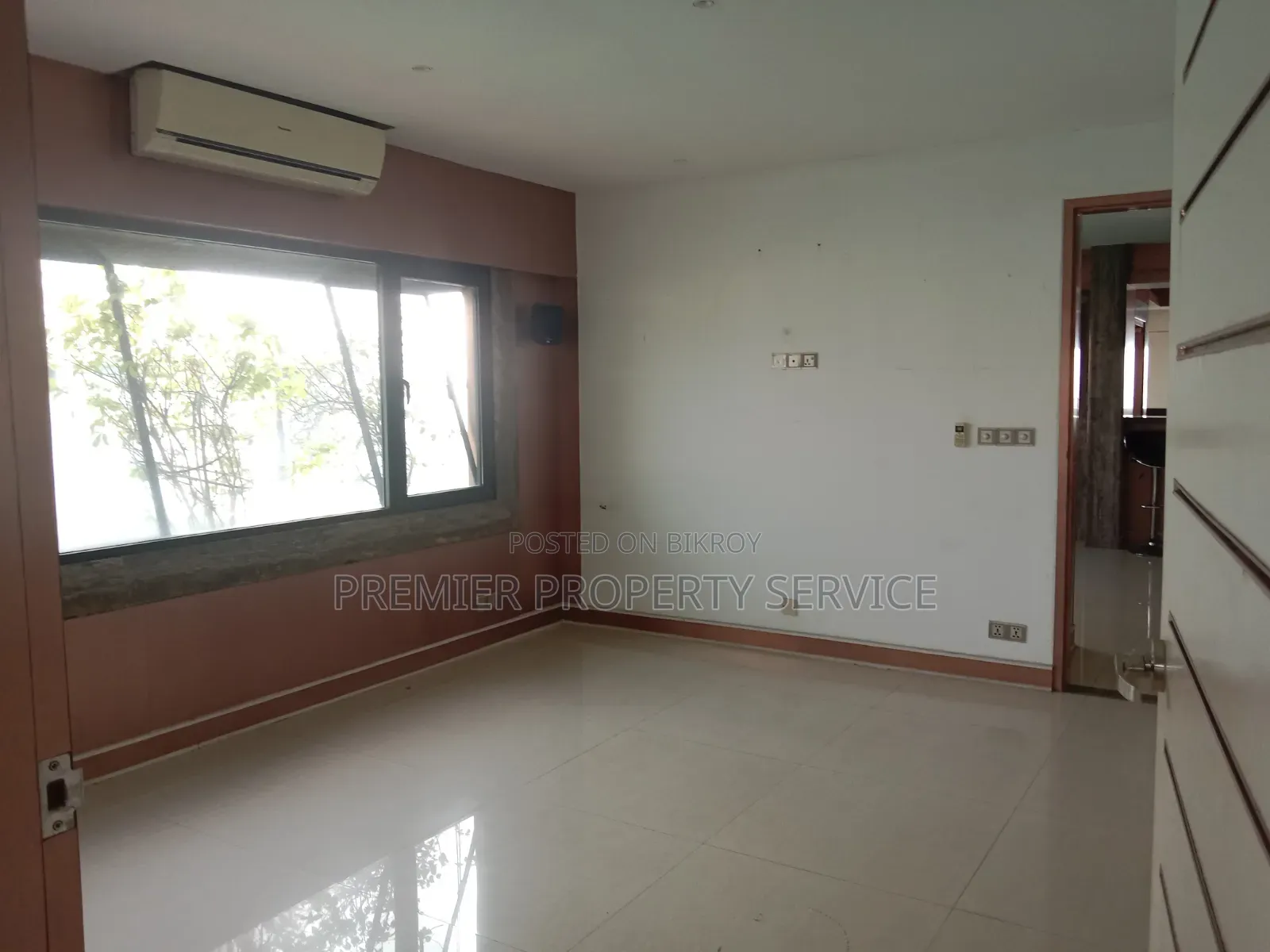 3bdrm Apartment in Premier Property, Gulshan for Sale