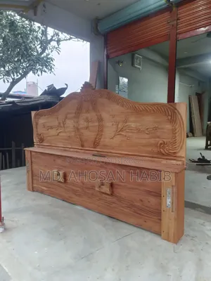 Bed in Good Condition for Sale