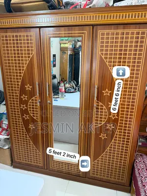 Three Door Board Almira