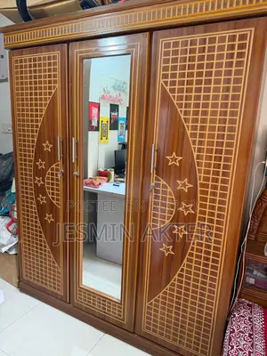 Three Door Board Almira