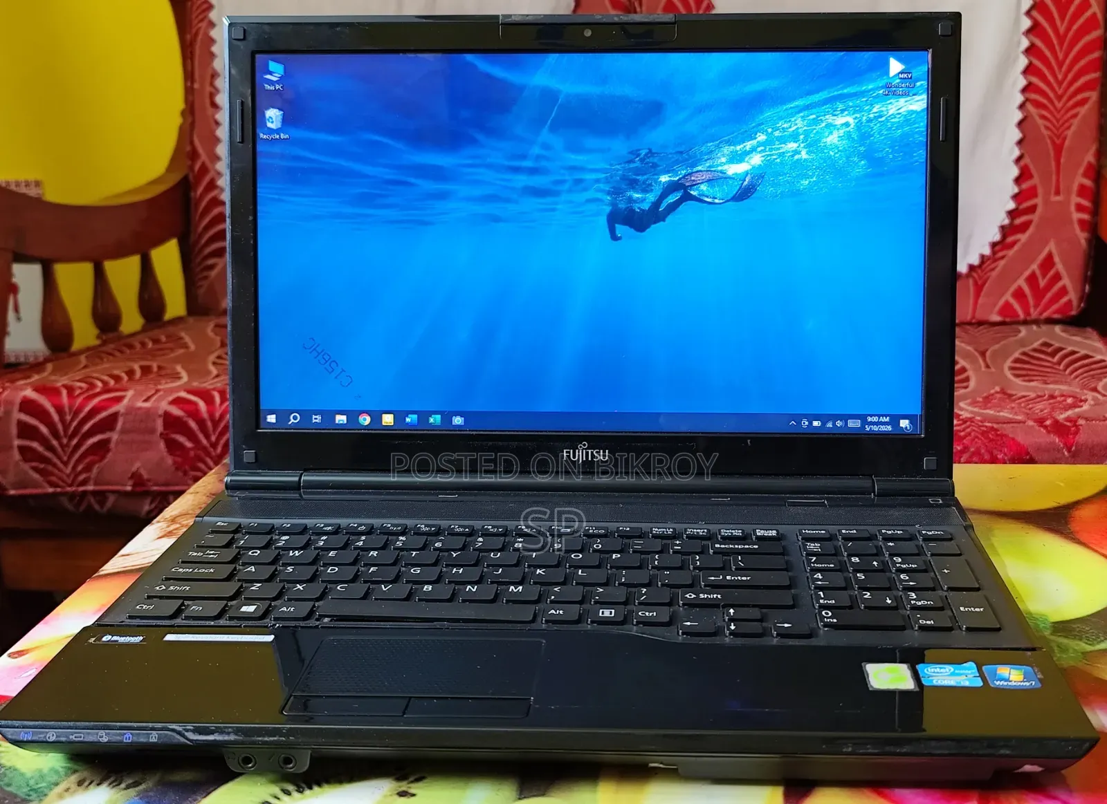 Fujitsu Laptop 4GB Intel Core i3 SSD 256GB