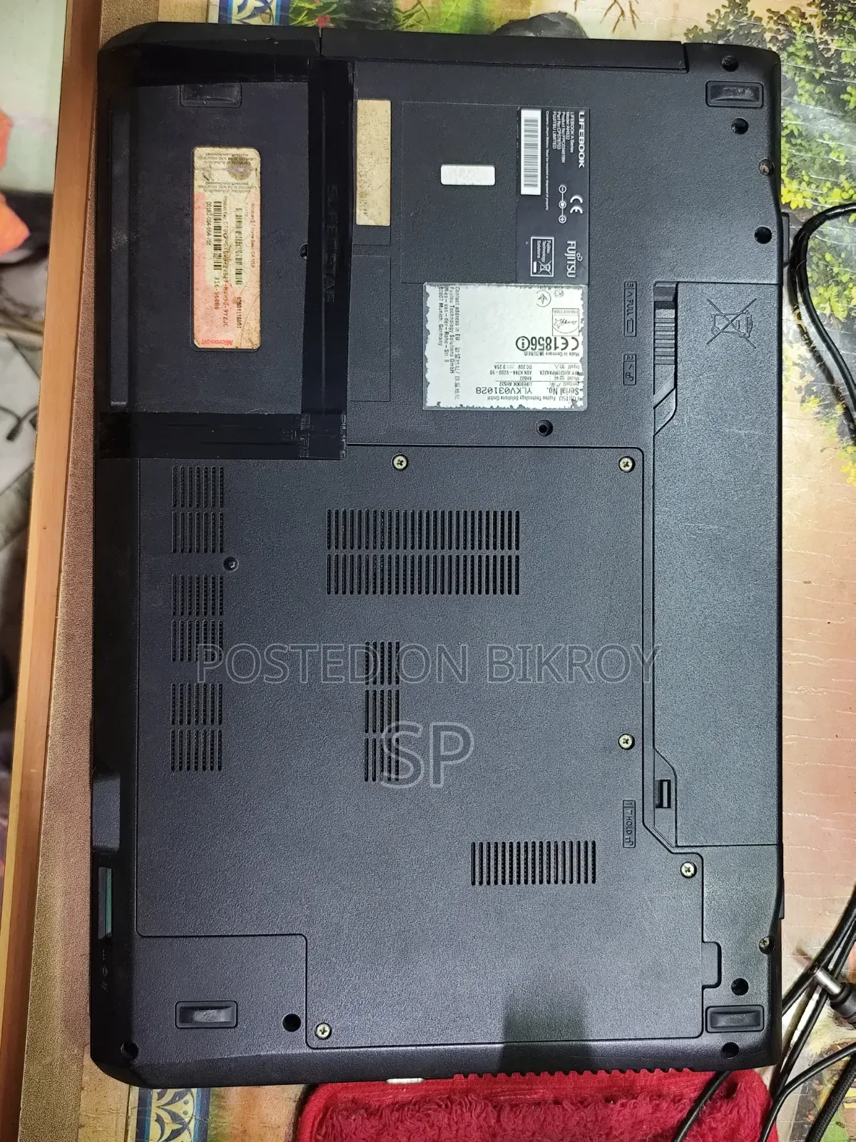 Fujitsu Laptop 4GB Intel Core i3 SSD 256GB
