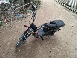 TVS XL 100 2022 Black