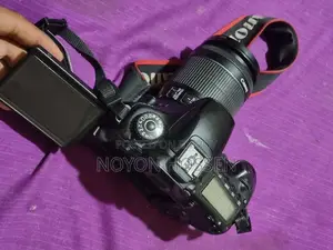 DSLR Camera.
