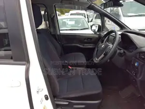Toyota Noah 1.8 FWD Hybrid (7 Seater) 2021 Pearl