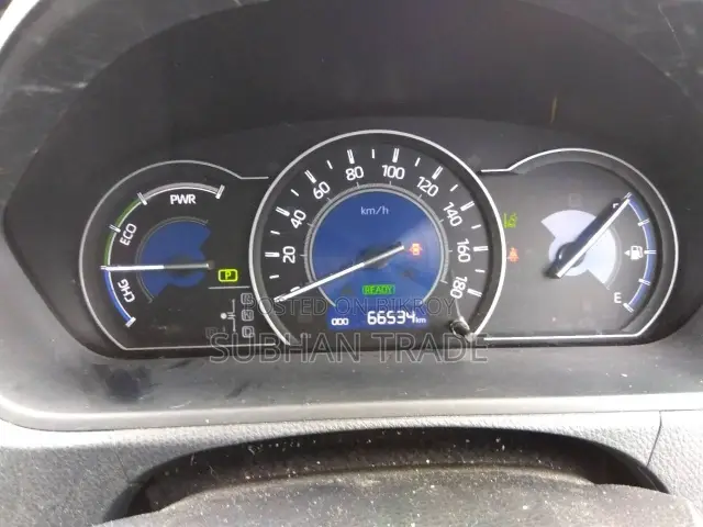 Toyota Noah 1.8 FWD Hybrid (7 Seater) 2021 Pearl