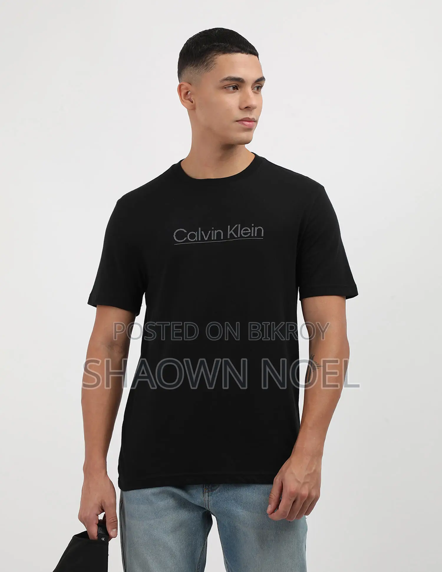 Calvin Klein Black T-shirt