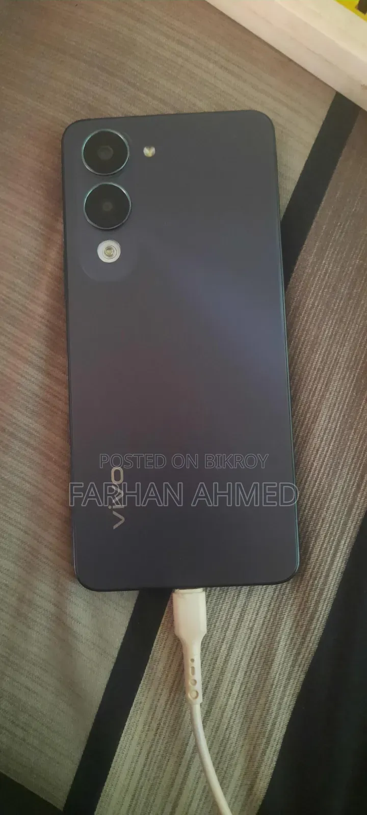 Vivo Y04 128 GB Black