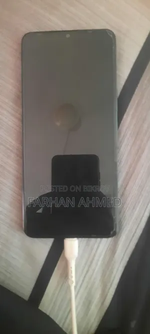 Vivo Y04 128 GB Black