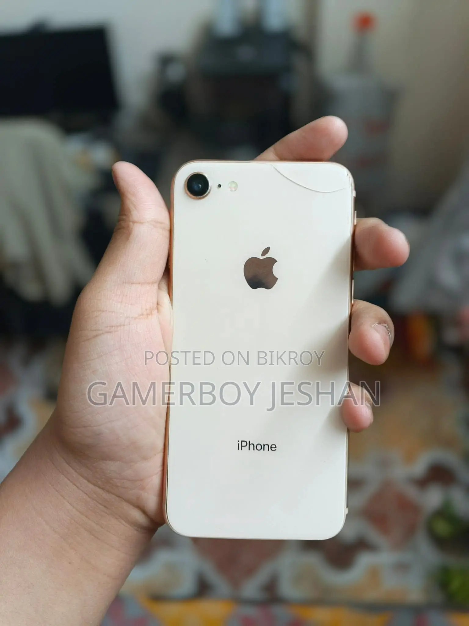 Apple iPhone 8 64 GB Gold