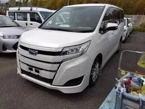 Toyota Noah 1.8 FWD Hybrid (7 Seater) 2021 Pearl