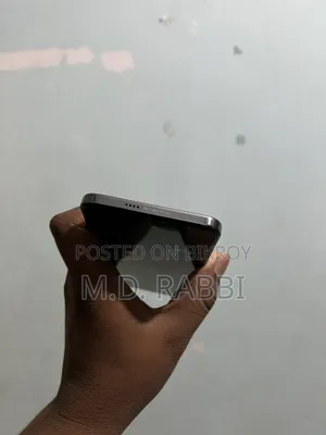 Tecno Spark 30 Pro 256 GB Silver