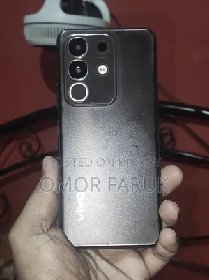 Vivo Y29 128 GB