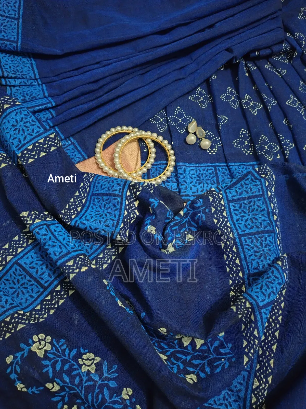 হ্যান্ড ব্লক সুতি শাড়ি