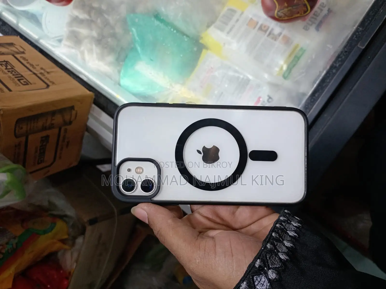 Apple iPhone 11 64 GB হোয়াইট