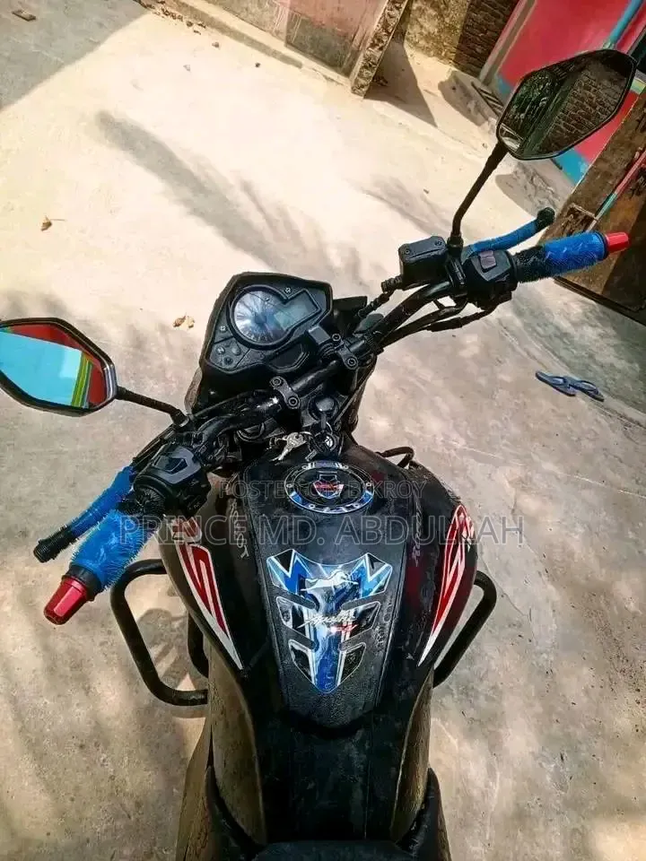 Hero 2013 Black