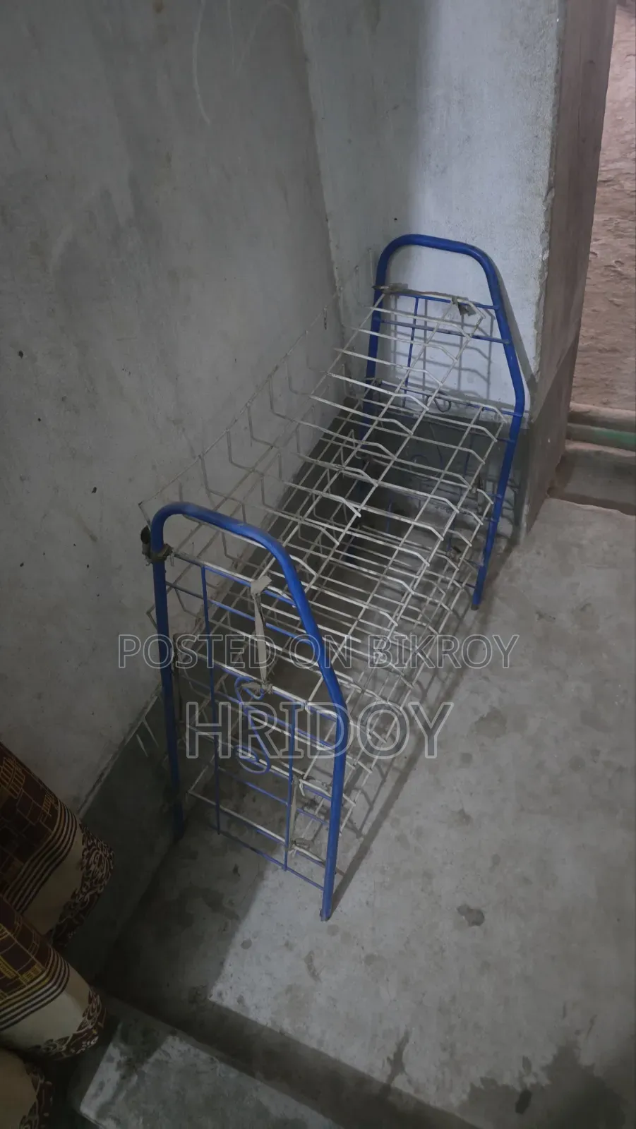 খাট। আলমারি। ওয়ারড্রব। ফিলটা। জুতার রেক