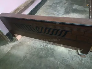 সিঙ্গেল খাট বিক্রি করা হবে