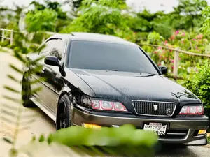 Toyota Cresta 2002 Black