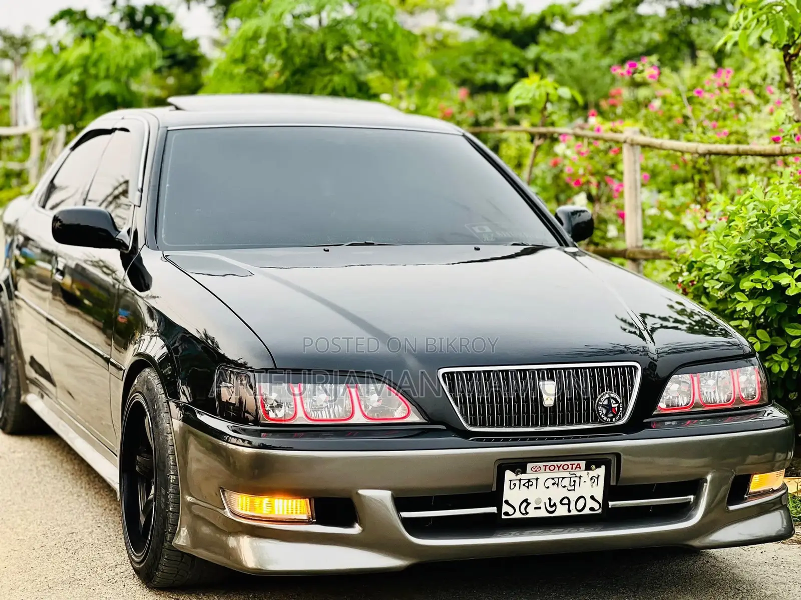 Toyota Cresta 2002 Black