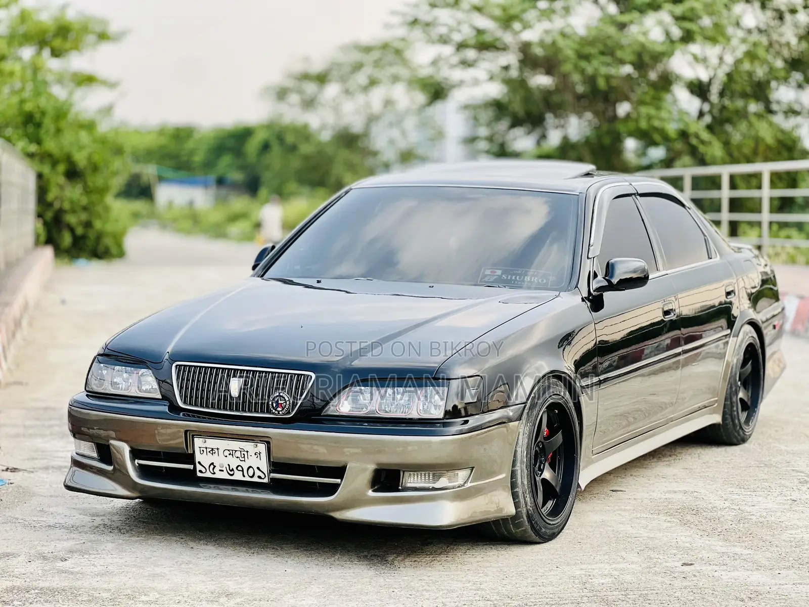 Toyota Cresta 2002 Black