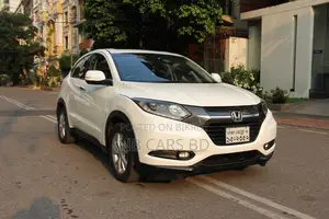 Honda Vezel 1.5 2WD 2014 Pearl