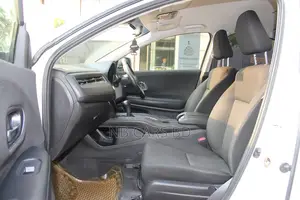 Honda Vezel 1.5 2WD 2014 Pearl
