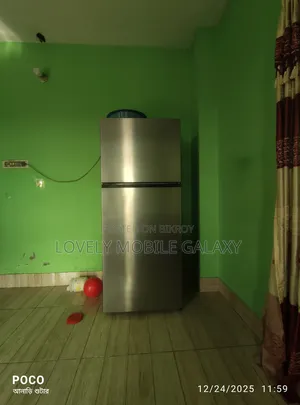 Hisense 411 Liter New Condition Fridge