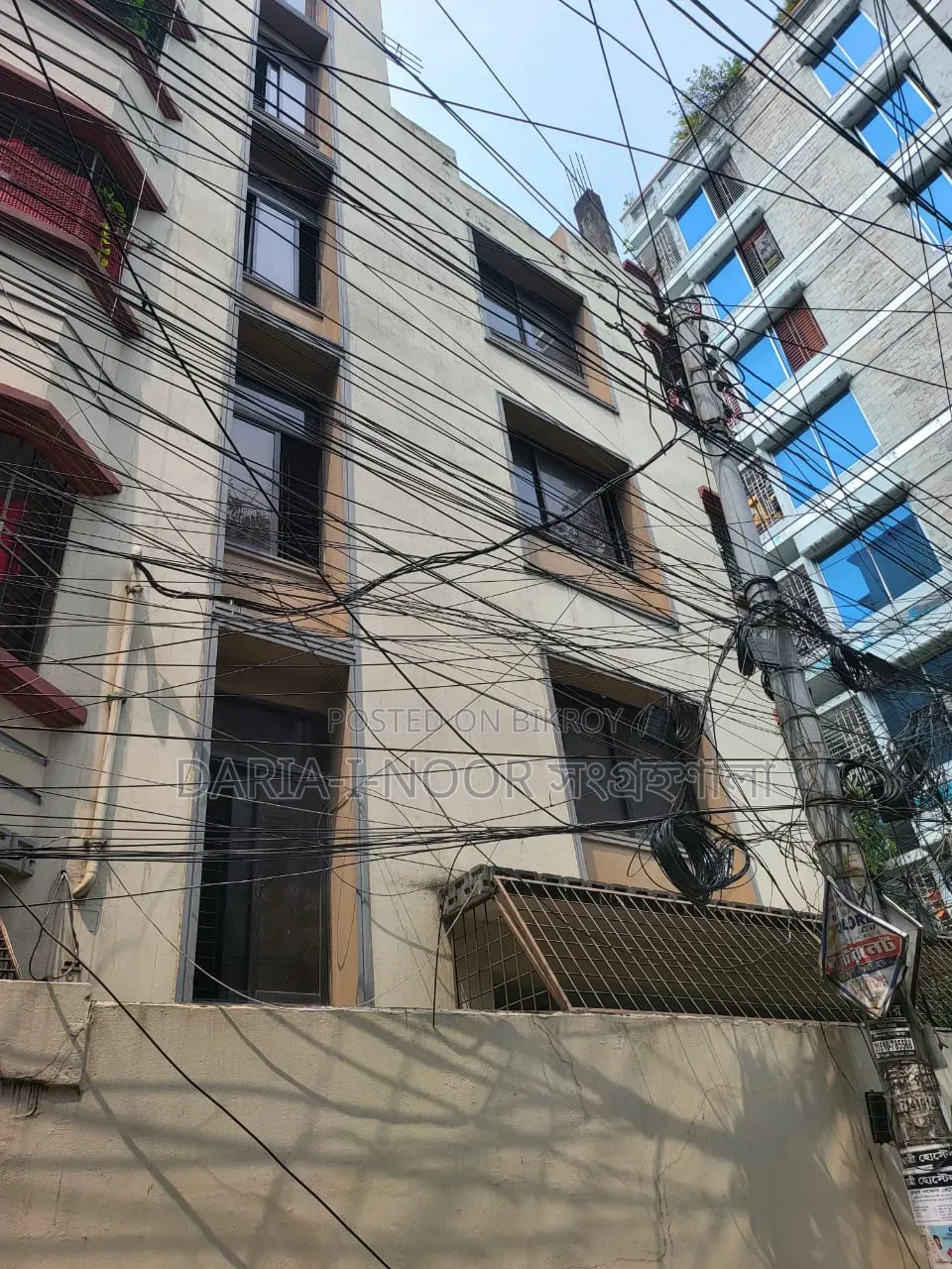 10bdrm House in June 8, Dhanmondi for Sale