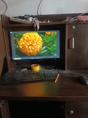 টেবিল বিক্রি