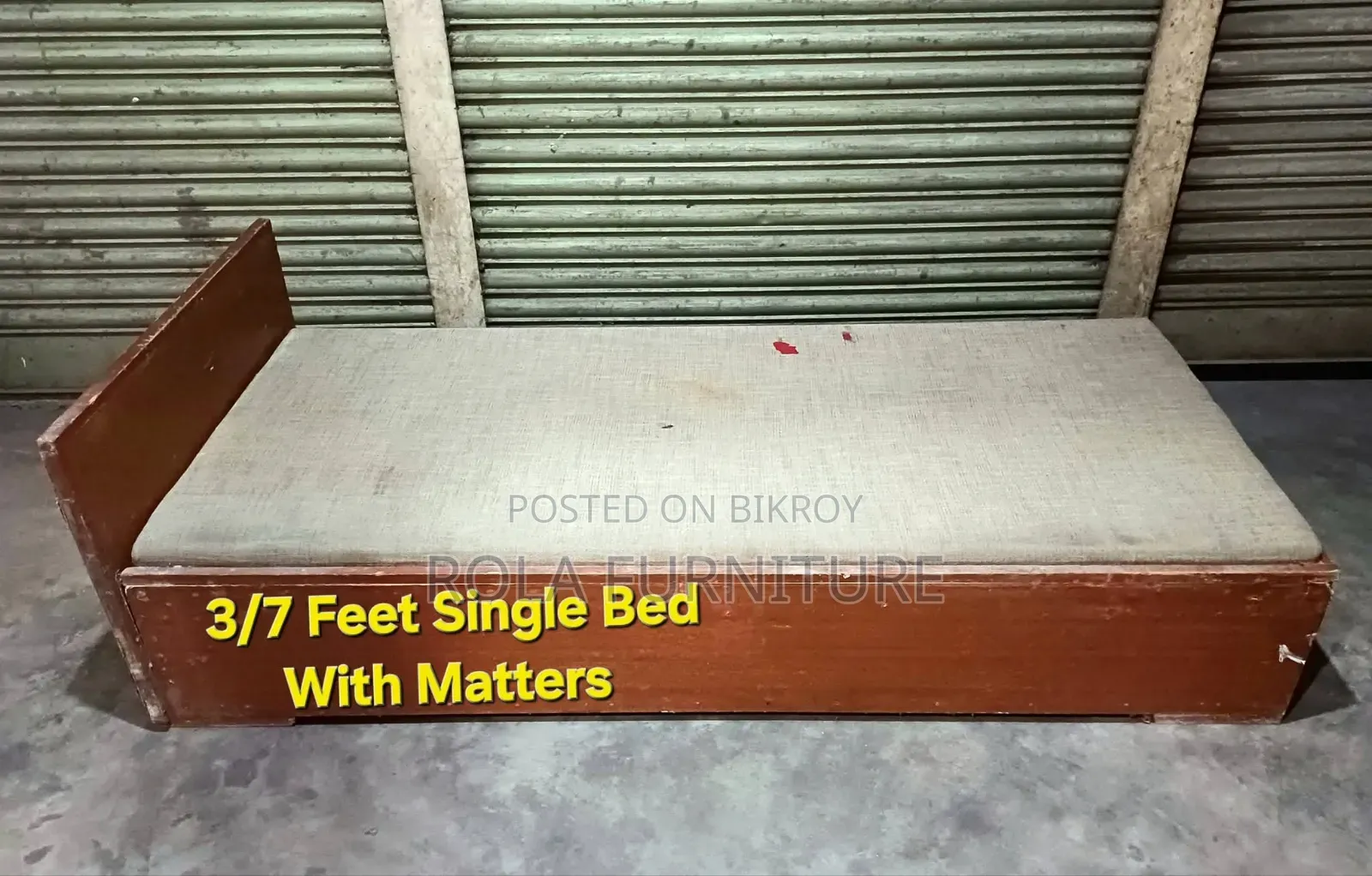 Single Bed With Matters