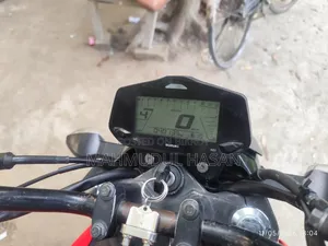 Suzuki Gixxer SF 2022 Red