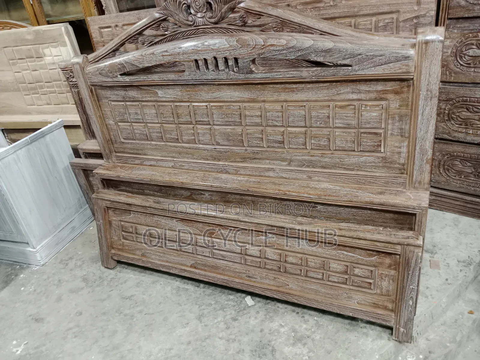 Teak Wood Bed 5/7 Feet