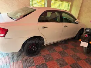 Toyota Axio 2010 Pearl