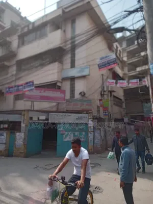 10bdrm House in June 11, Dhanmondi for sale