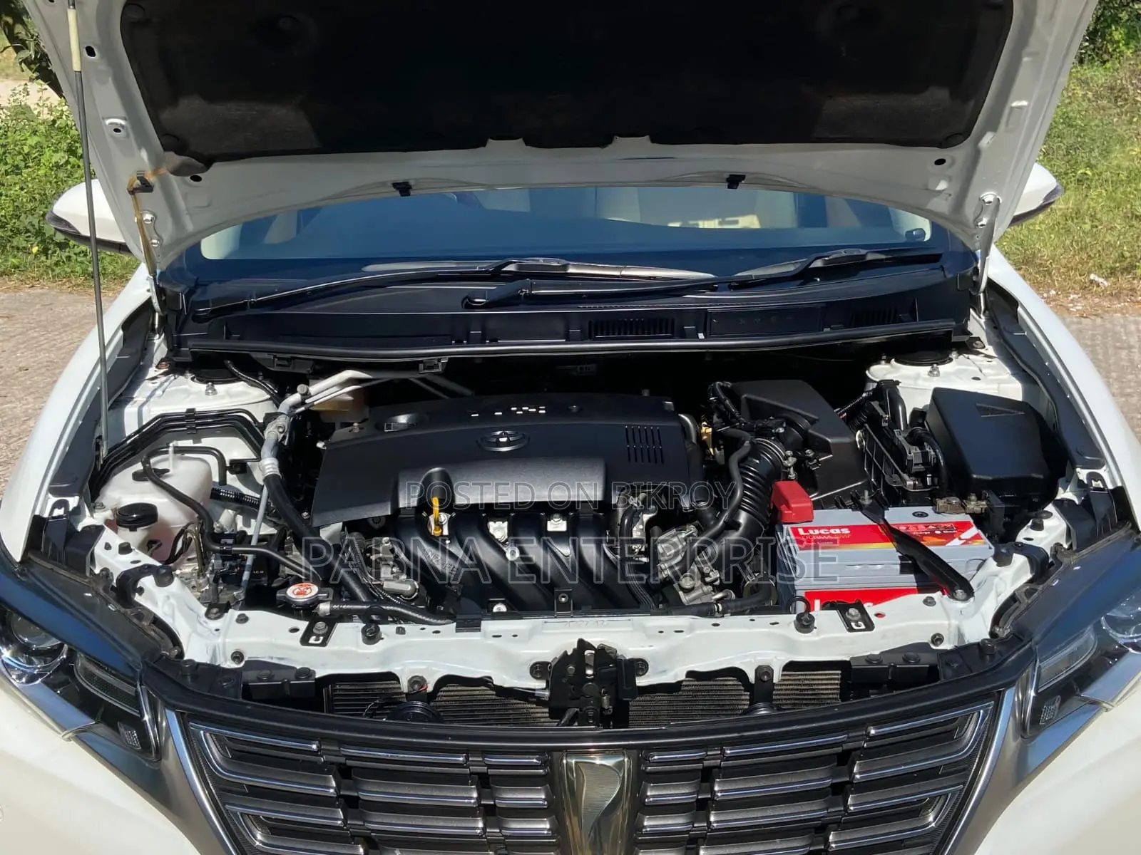 Toyota Premio 2018 Pearl