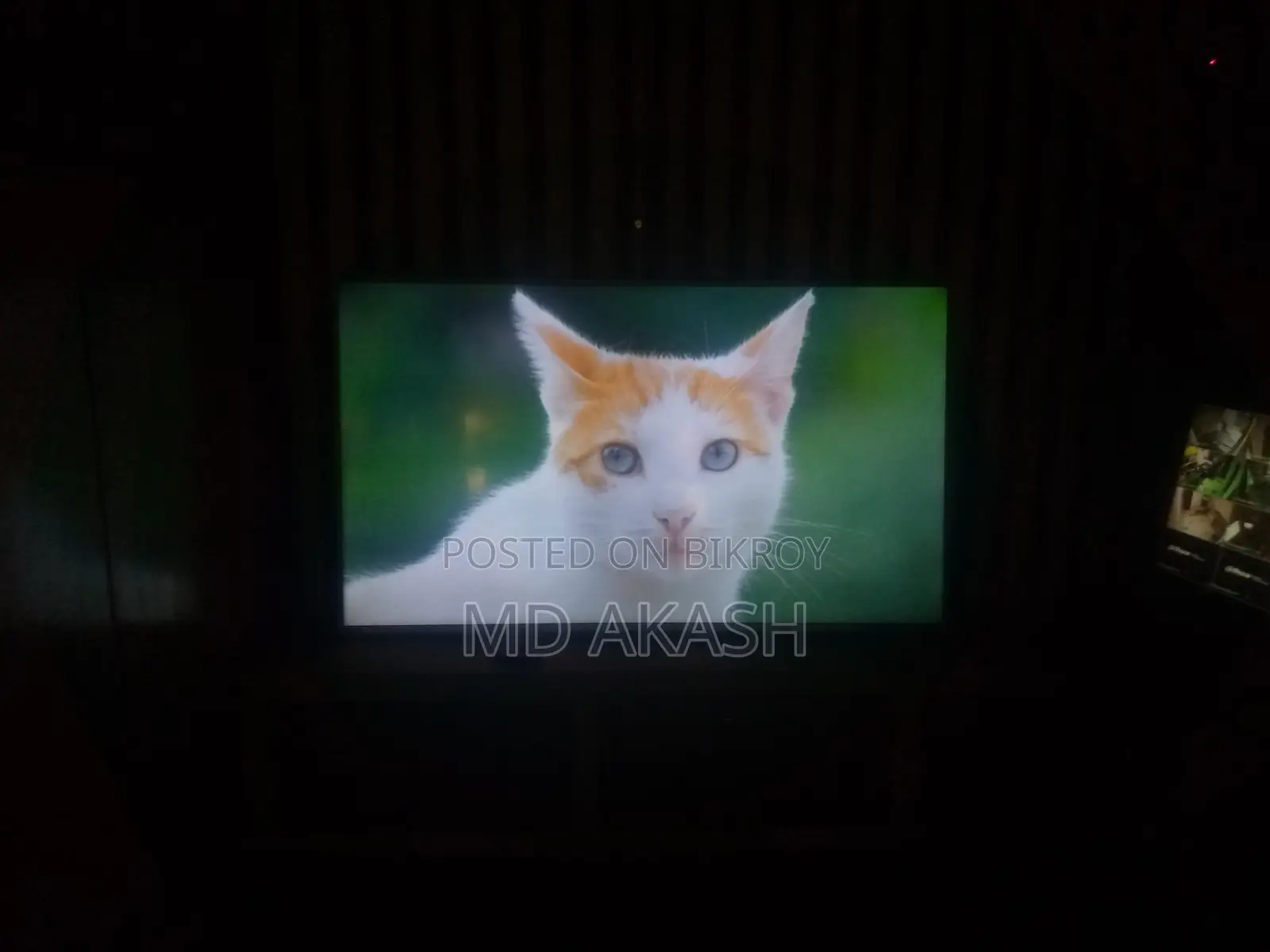 Sharp 60" Gorilla Display LCD 60SU475A