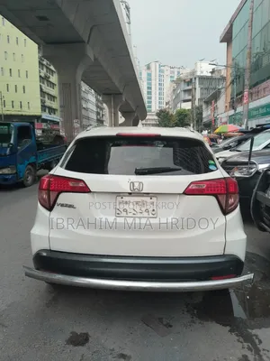 Honda Vezel 1.5 4WD 2015 White