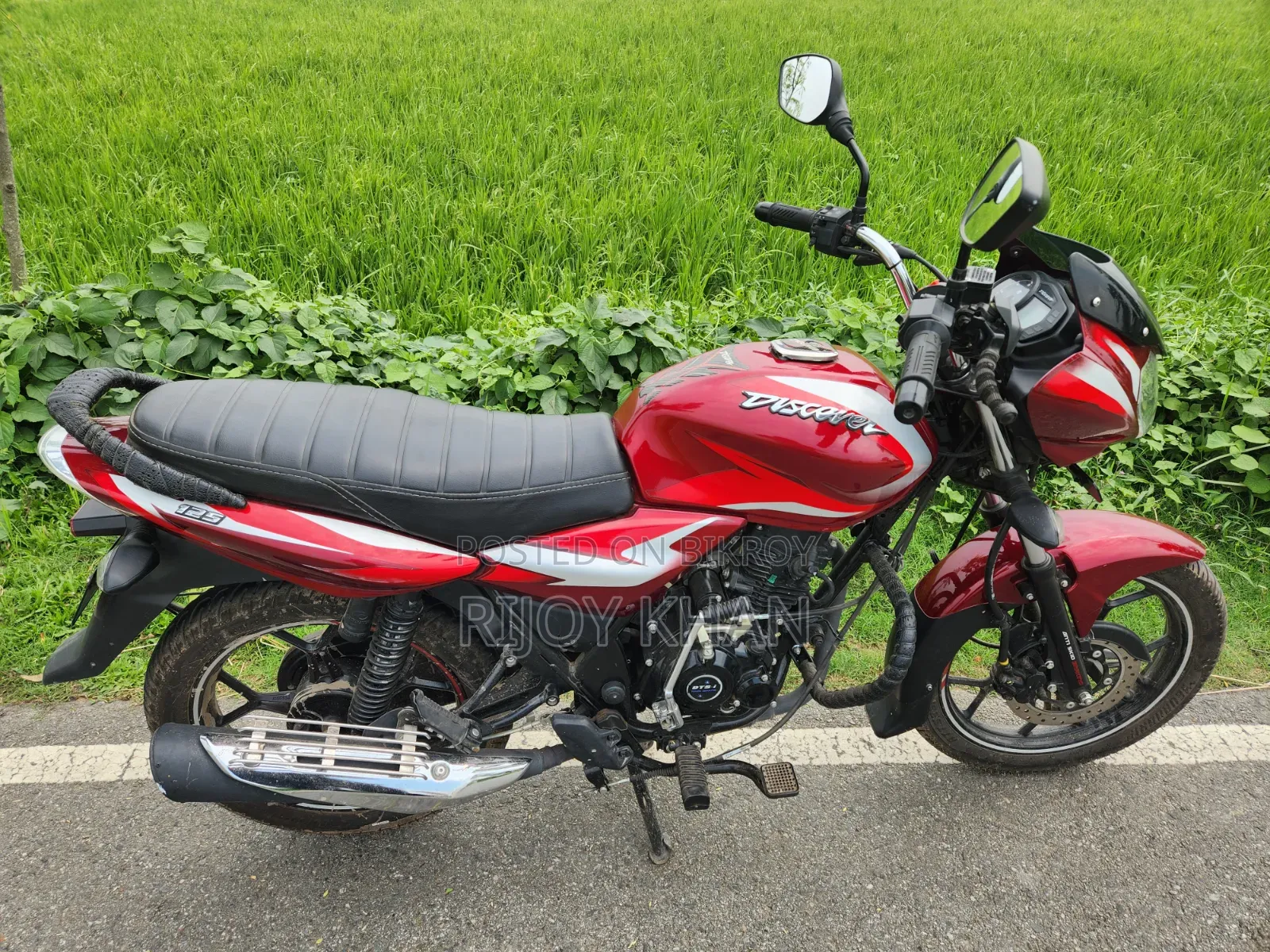 Bajaj Discover 125 2025 Red
