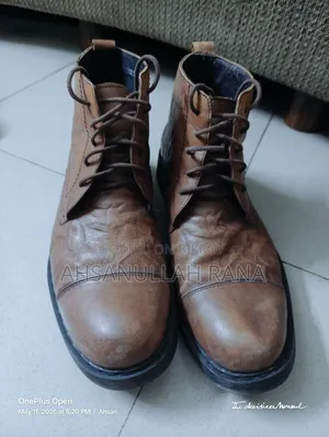 Boots Cats Eyes