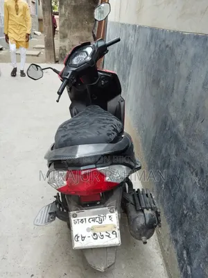 Honda Dio 2018 Red
