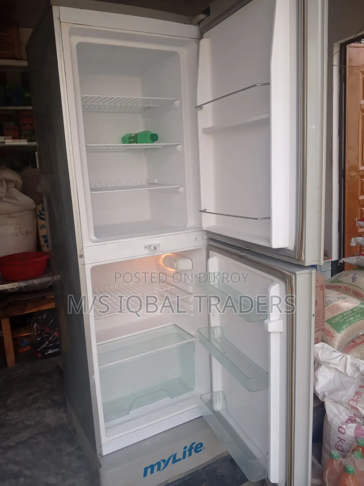 Refrigerator, Mujarmil Bus-Stand