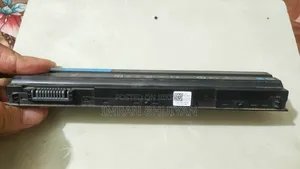 Dell Latitude Laptop Battery T54fj