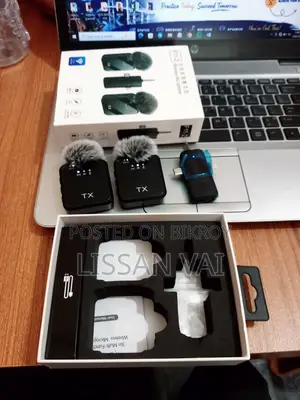 Selling F11-2 Wireless Microphone.