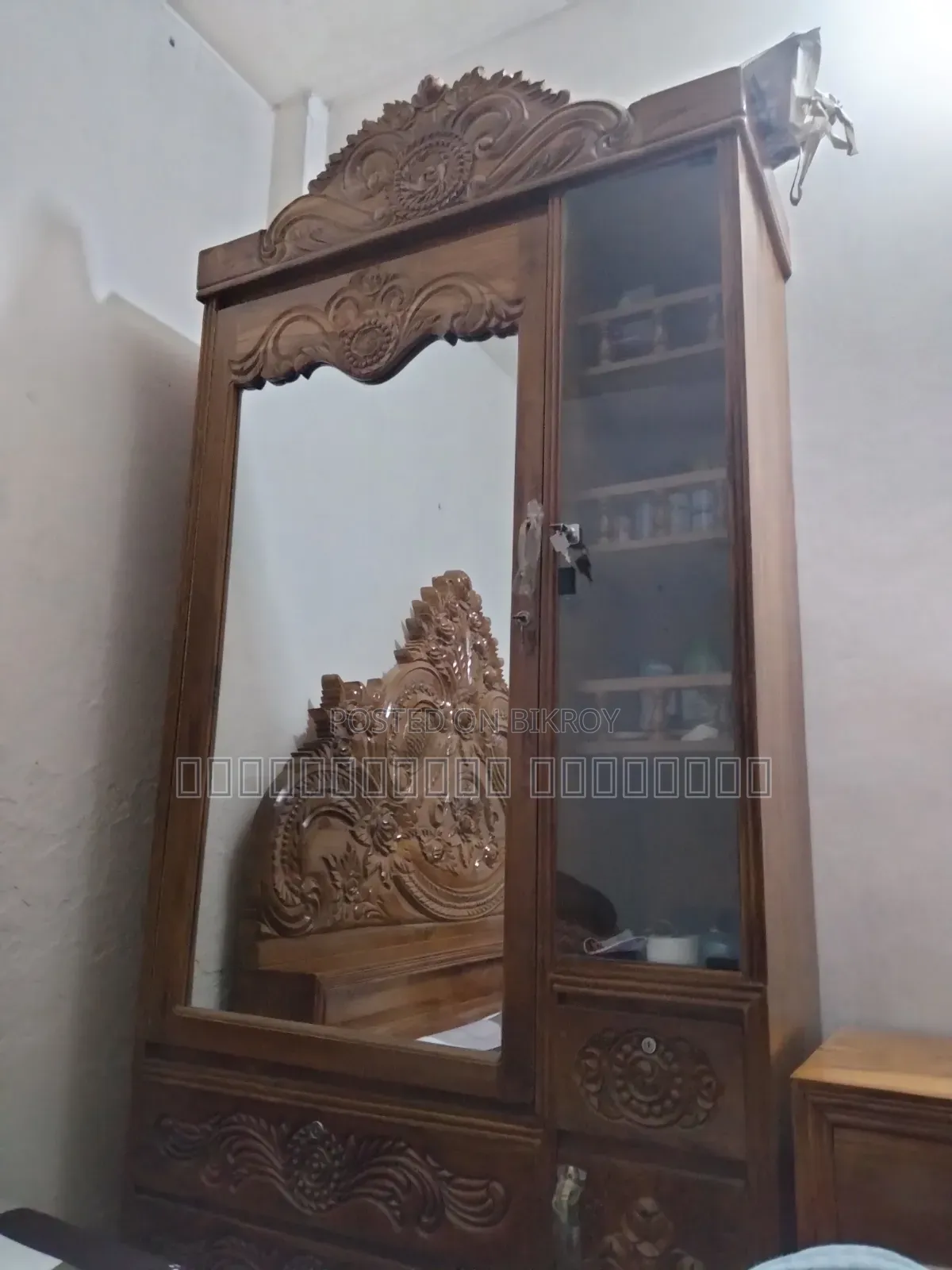 খাট,ডেসিন টেবিল, ওয়ারড্রপ