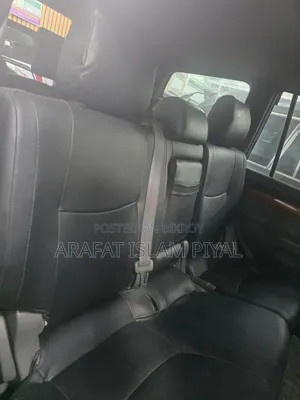 Toyota Land Cruiser Prado ৪.০ পেট্রোল TX ২০০৪ ব্ল্যাক