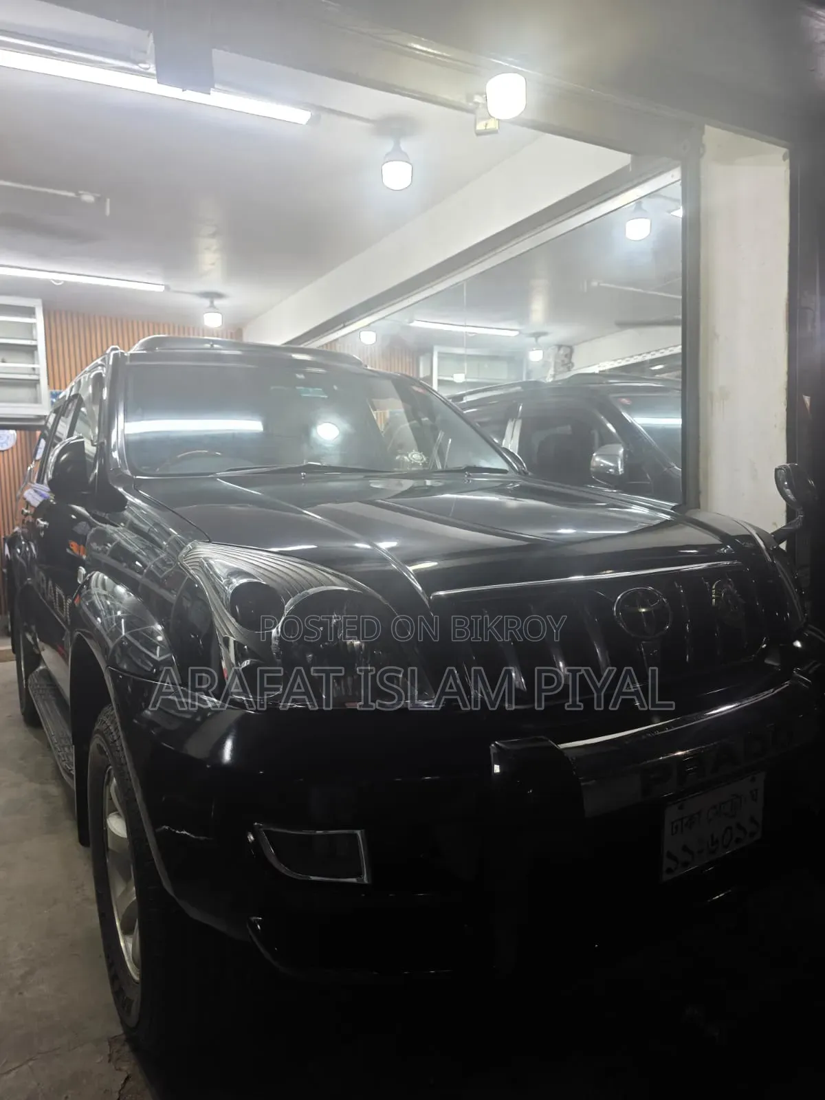 Toyota Land Cruiser Prado ৪.০ পেট্রোল TX ২০০৪ ব্ল্যাক