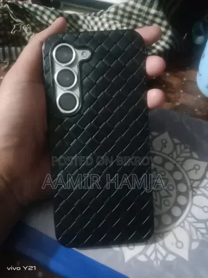 নতুন টেকনো স্পার্ক ৪০ প্রো ১২৮ জিবি সিলভার