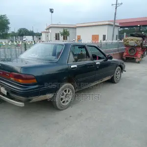 Toyota Carina 1.5 FWD Sedan 1992